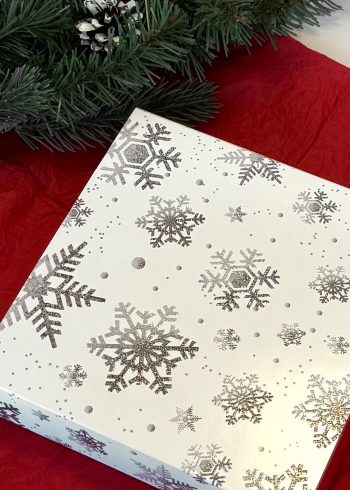 Коробка с окном 8 конфет плитка шоколада Новогоднее серебро, 177х178,5х38,5 мм (дно и обечайка) — изображение 8